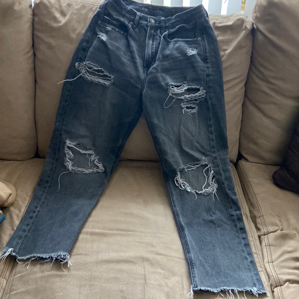 American Eagle Ripped Highest Waist 90S Boyfriend Jean